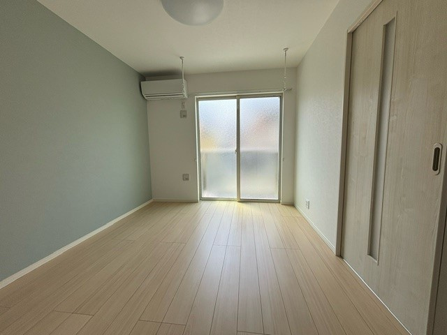 ドメーヌ西堀の居間・リビング|ゆったり過ごせる居間です