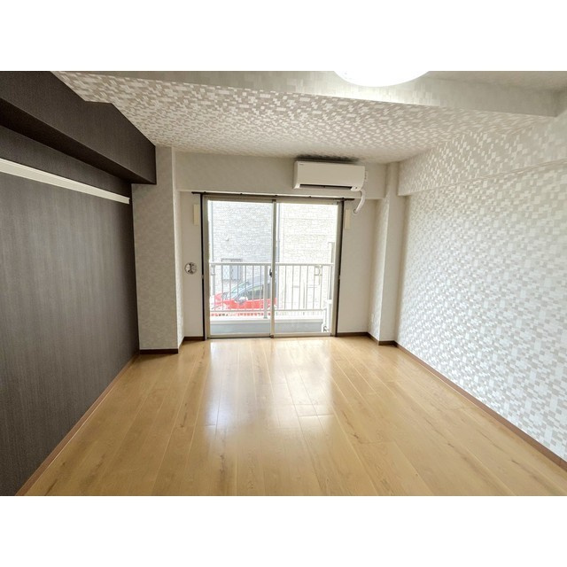 アーバンコート浦和の居間・リビング|ゆったり過ごせる居間です