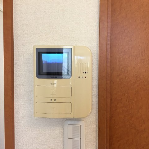レオパレスパタータのセキュリティ|モニター付インターホン