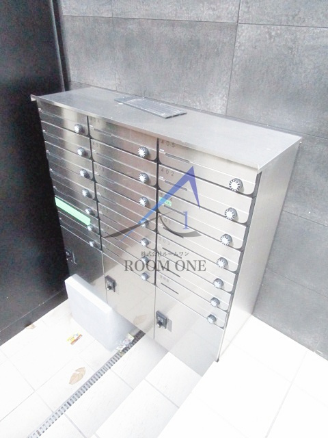 ヴァンテジオ蒲田のその他共用部分|集合ポストです。