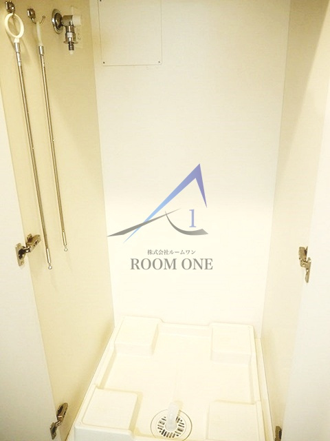 ルーブル大鳥居のその他|洗濯機置き場です。