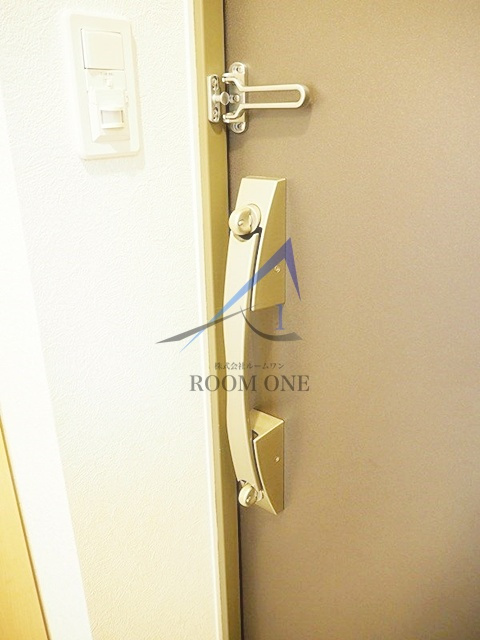 ルーブル大鳥居