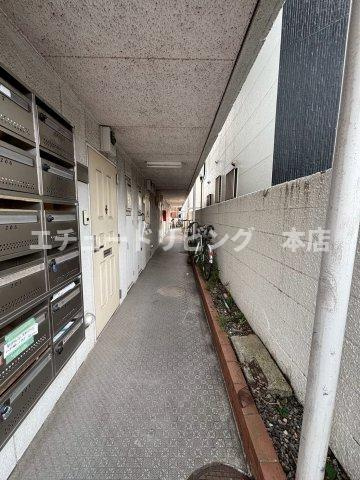 ペアパレス朝霞のロビー