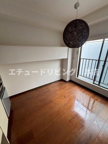 ペアパレス朝霞の寝室