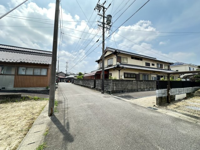 【前面道路含む現地写真】 | 一宮市今伊勢町本神戸字花ノ木　A号地