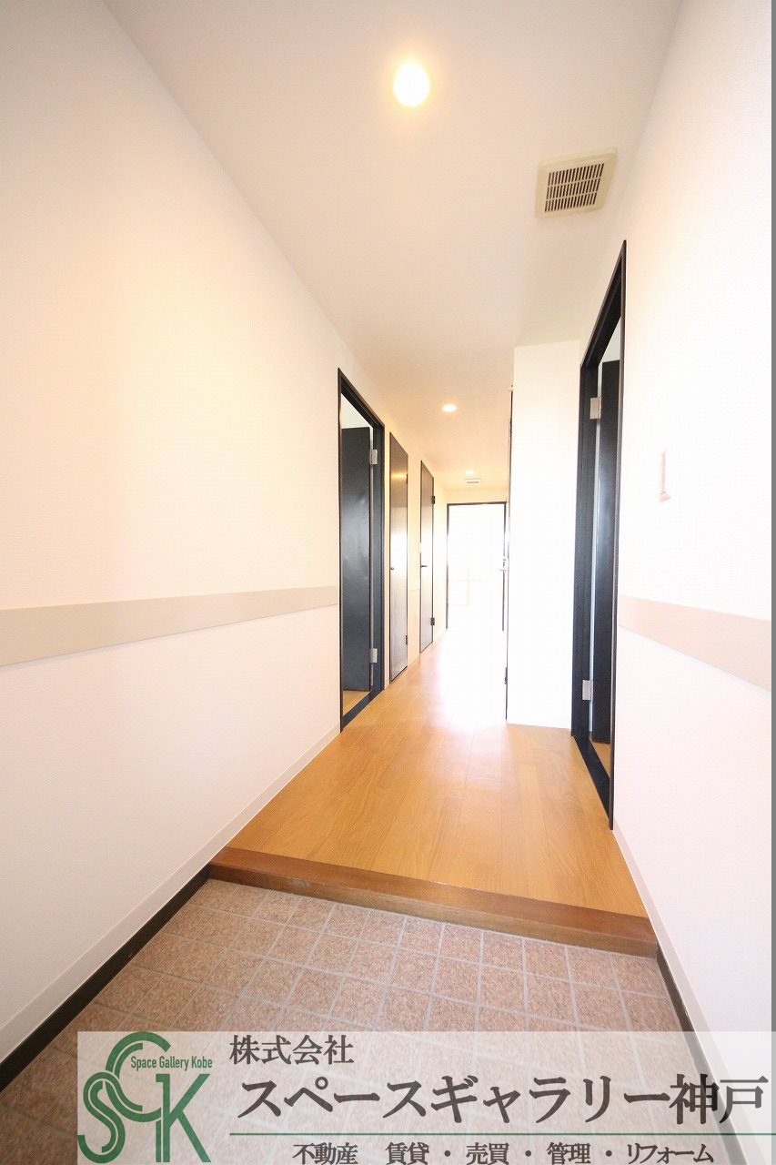 井吹西シティコートの玄関|※お部屋により仕様が異なる場合があります。