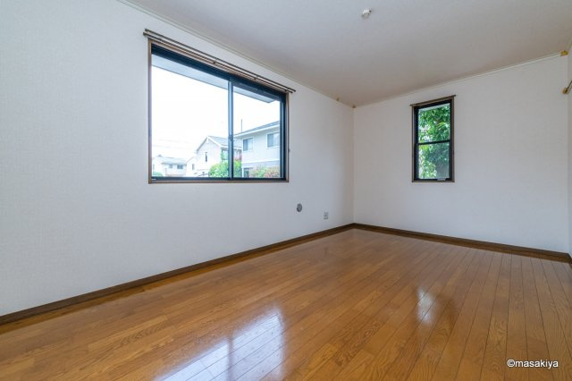 ライブタウン風間の寝室|ベッドルーム