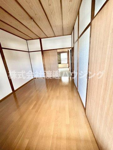 茨木市本町テラスハウスの寝室