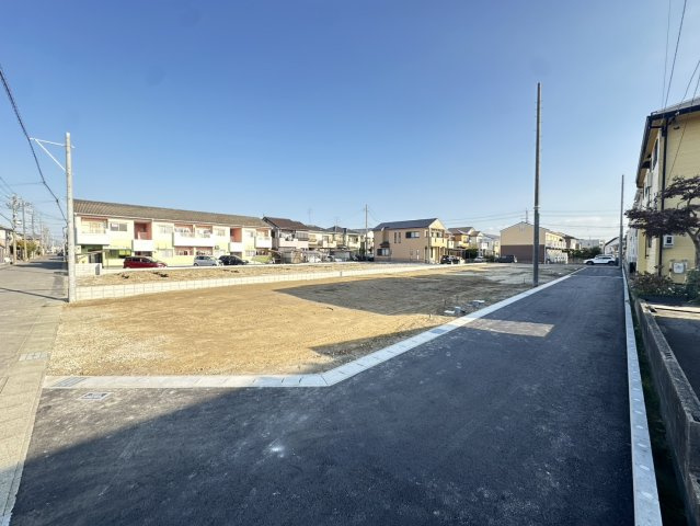 【前面道路含む現地写真】 | 一宮市今伊勢町本神戸字花ノ木　E号地