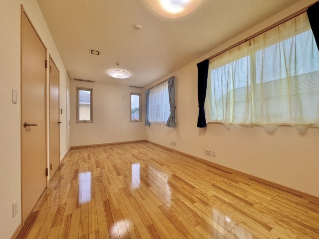 【オール電化】石岡市南台中古戸建(積水ハウス設計)の洋室