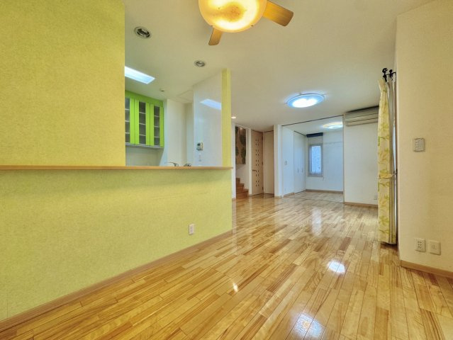 【オール電化】石岡市南台中古戸建(積水ハウス設計)の居間・リビング