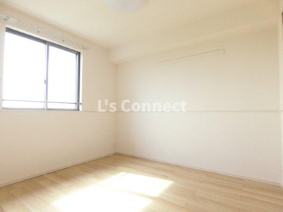 【内装】 | カーサ　ステッラⅤ | オールフローリングの２ＬＤＫ。