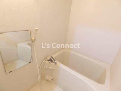 【浴室】 | ドミトリー旭Ｂ | 給湯式のお風呂。