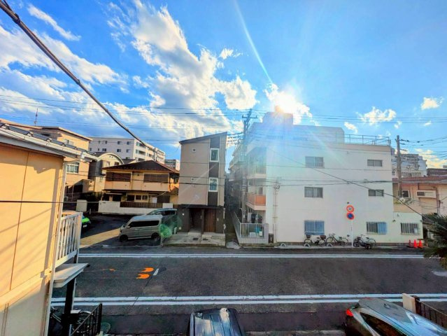 ベルセゾン本牧の居間・リビング