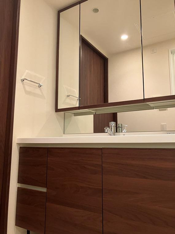 プラウドタワー相模大野の洗面所