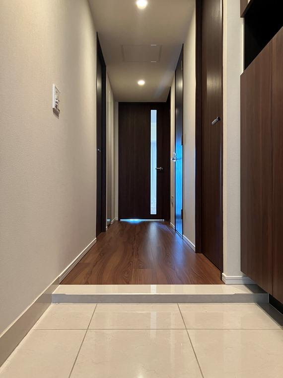 プラウドタワー相模大野の玄関