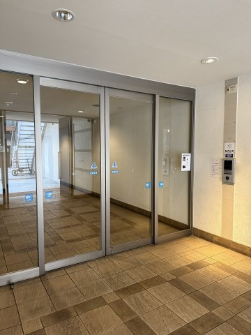 グランパーク天神のエントランス