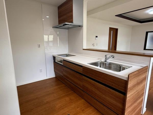 宇都宮市江曽島町　4ＬＤＫ　中古住宅のキッチン|「キッチン」新品交換済み