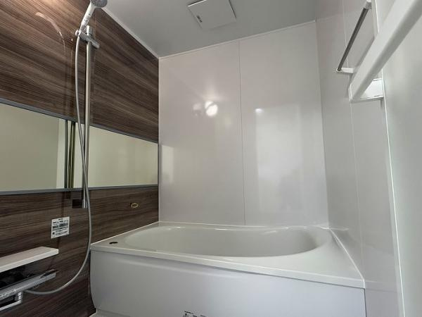 宇都宮市江曽島町　4ＬＤＫ　中古住宅の浴室