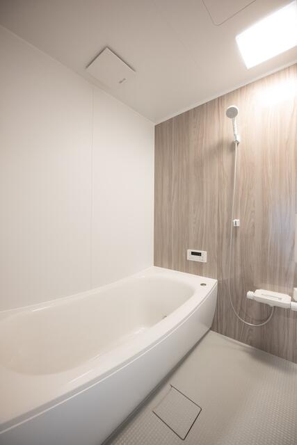 宇都宮市駒生町　4ＳＬＤＫ　中古住宅の浴室