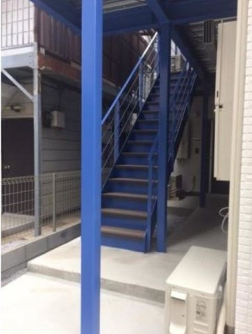 クレセント中野のエントランス|エントランスホール☆