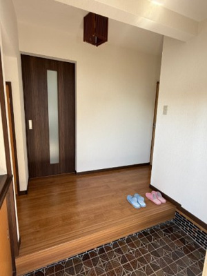 【玄関】 | 内竈15組貸家