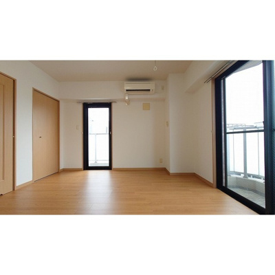 【居間・リビング】 | ドゥーシエル桜新町