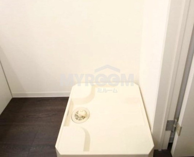 【設備】 | プエブロ南長崎（PUEBLO南長崎） | 室内洗濯機置場(同一仕様写真)