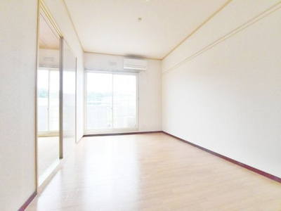 【内装】シャトル森崎I