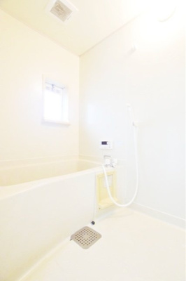 ★★追い炊き機能付きバスルーム★★