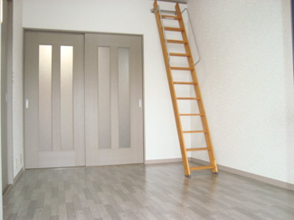 【内装】 | レジデンス・ヒロ | 洋室