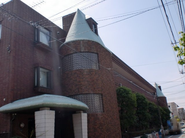 ピアーチェウチムラパートⅧ（エイト）の外観