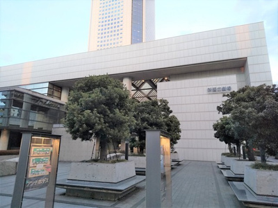 新国立劇場まで700ｍ
