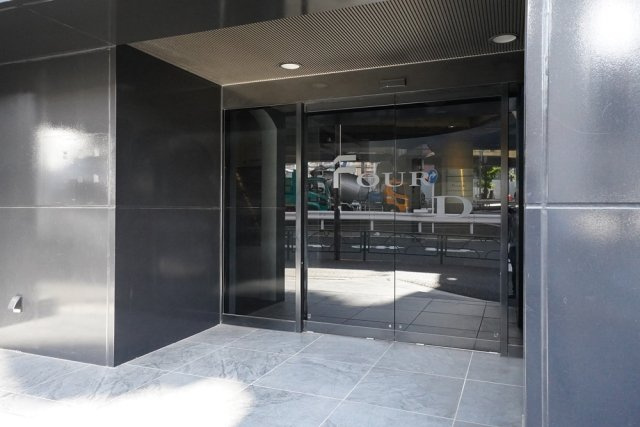 CYNTHIA FOUR-D GOTANDA-WESTのエントランス