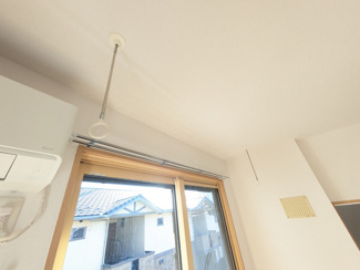 屋根付き駐輪場