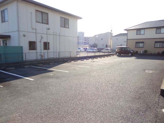 パセオアゼリオＢのその他