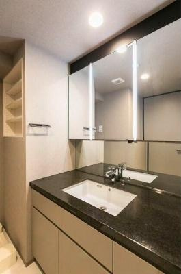 【洗面所】 | ジオイド三番町