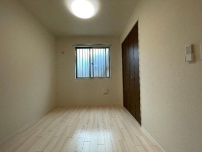 【洋室】 | ブルースター