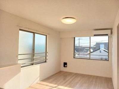 【居間・リビング】 | グランテラスＢ