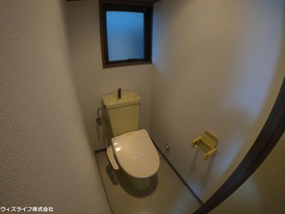 【トイレ】 | ウイングロード | 写真は入居前の過去のものです