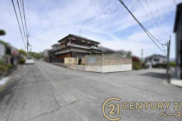大和郡山市小泉町　一戸建の前面道路含む現地写真|■現地撮影写真■広々とした前面道路で駐車も楽々！