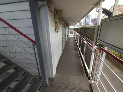 【その他】 | レオパレス上平間ＡＣＴ | 共用廊下
