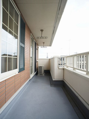 【バルコニー】 | グリーンガーデンⅣ | 日当たり良好！お洗濯物がたくさん干せます♪