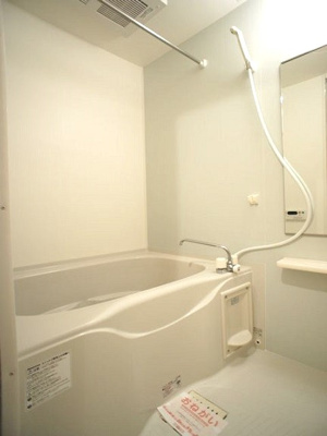 【浴室】 | グリーンガーデンⅣ | 日々の疲れをリセットできる浴室です♪