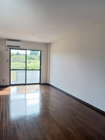 遠藤マンションの居間・リビング