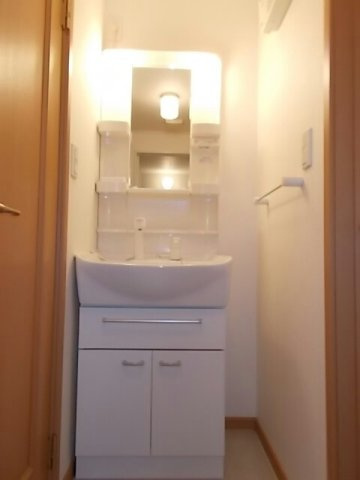 ムーンヴェルジュＤの洗面所