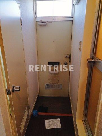 グリーンハイムの玄関