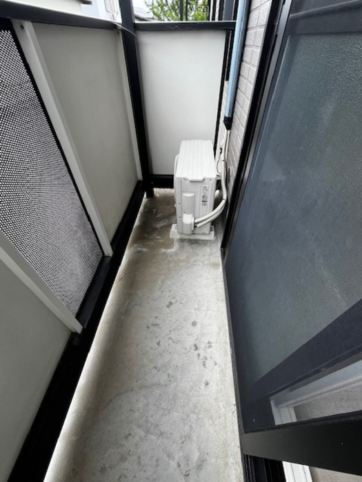 ロイヤルガーデン　Bのバルコニー