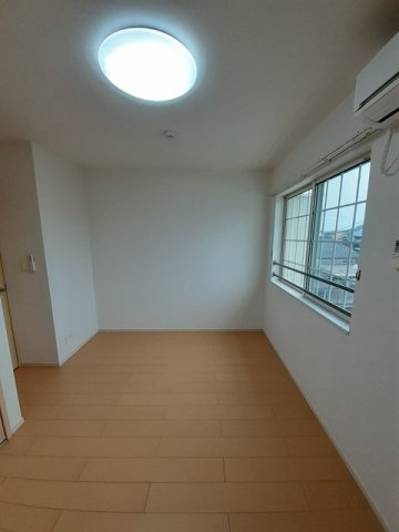 スモ－ルウッズタウンＴＯＭＯⅠの内装