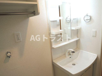 【洗面所】 | プリムローズ | 洗面所です